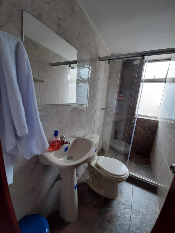 Hotel Victoria 26 Bogota Bagian luar foto
